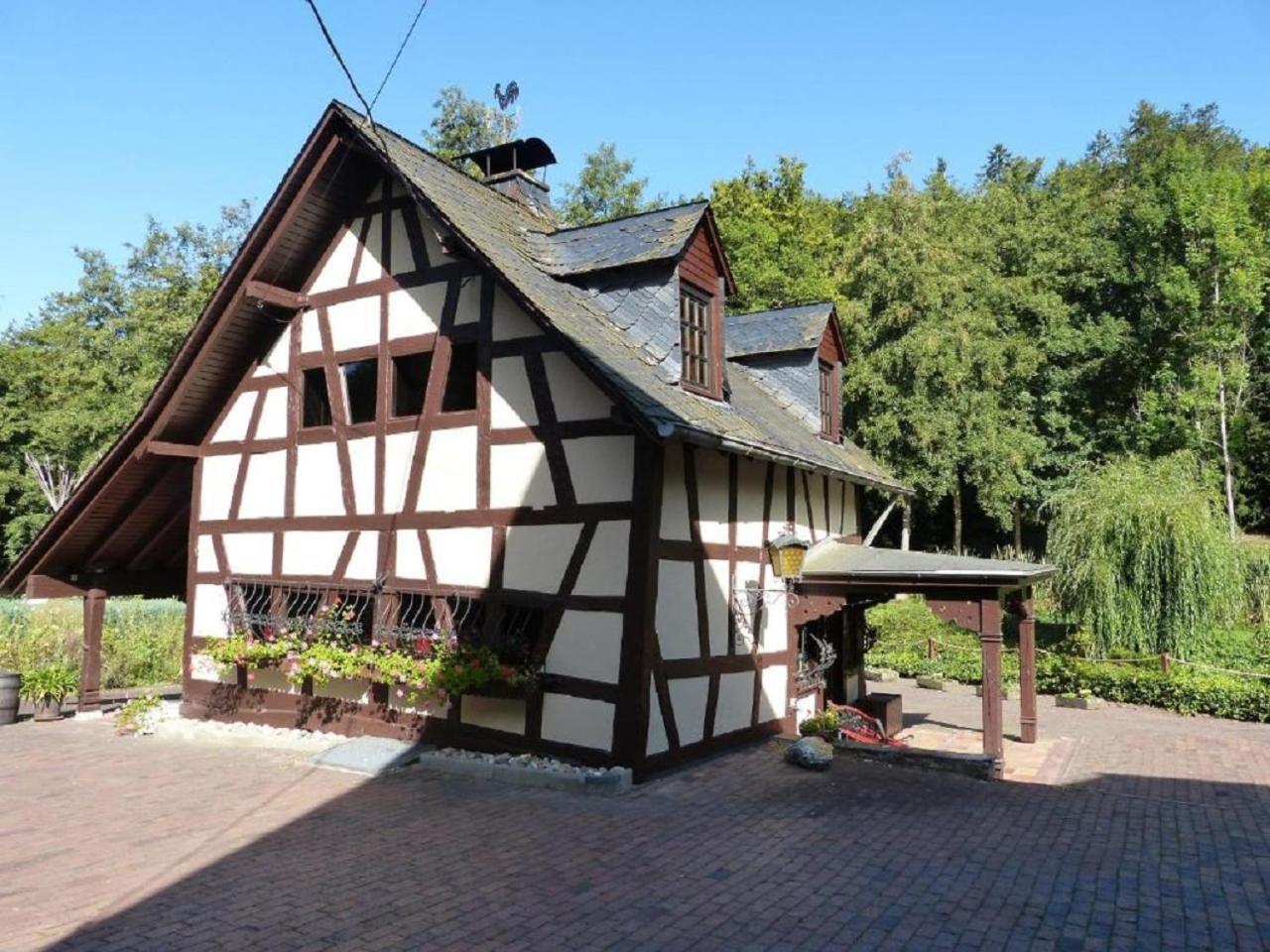 Ausserhalb2 - Gaestehaus Muehlstein Apartment *